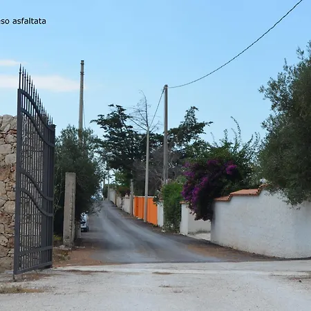 Al Tramonto Portopalo Kır Evi